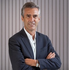 Stéfan Descheemaeker koopt 5,9 miljoen euro AB Inbev aandelen