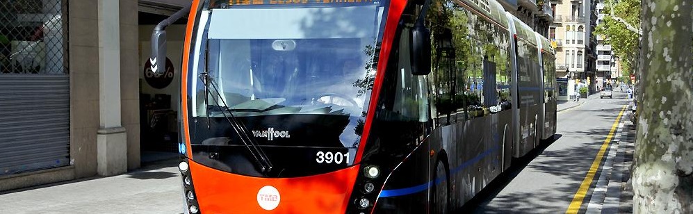 Bussenbouwer Van Hool rijdt weg van de rode cijfers (en van België)