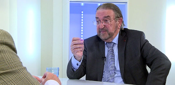 Herman De Croo moet bij Texaf het vrouwelijk onderspit delven