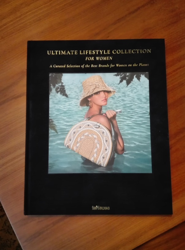 Ultimate Lifestyle Collection for Women: A CURATED SELECTION OF THE BEST  BRANDS FOR WOMEN ON THE PLANET