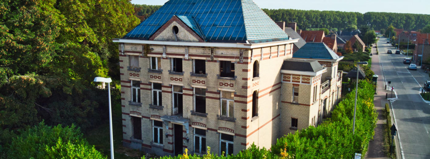 VASTGOED – Bénédict Lantsoght koopt en renoveert kasteel Vanreybrouck