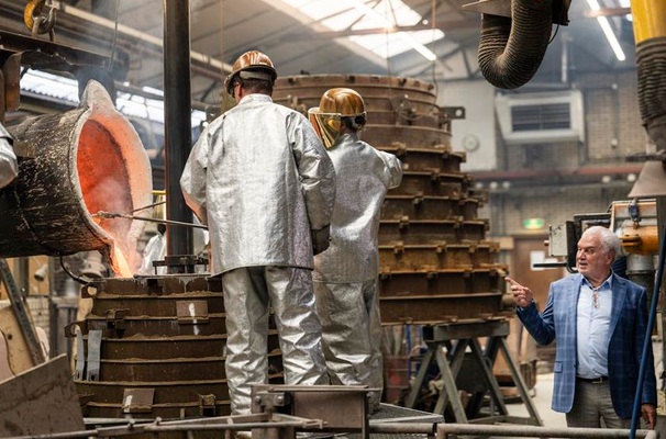 Miljardair Fernand Huts: klein dividend, grote beiaard